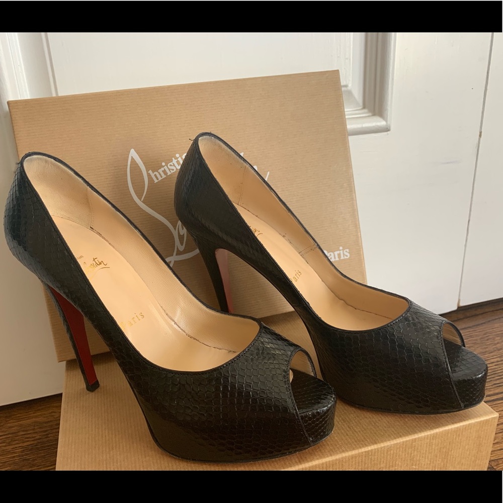 Christian Louboutin Python Lucido